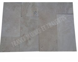 Travertin Beige Clair Bande Libre 1,2 cm Brossé 2