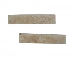 Travertin Beige Clair Plinthe 40,6x8 cm Brossé 2